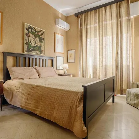 Artist Penthouse 2 Lägenhet